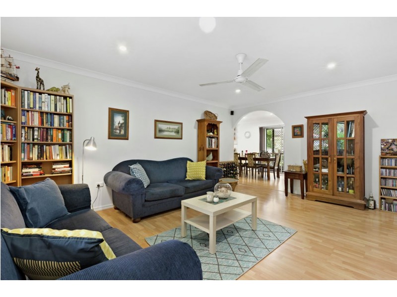 9 Denny Way, Rochedale South QLD 4123