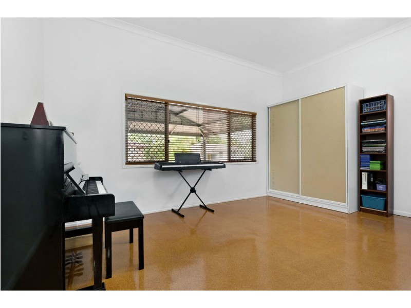 9 Denny Way, Rochedale South QLD 4123