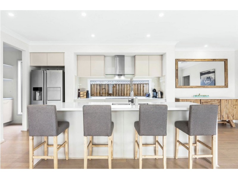 35 Cockatoo Place, Rochedale QLD 4123
