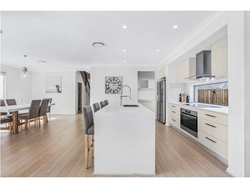 35 Cockatoo Place, Rochedale QLD 4123