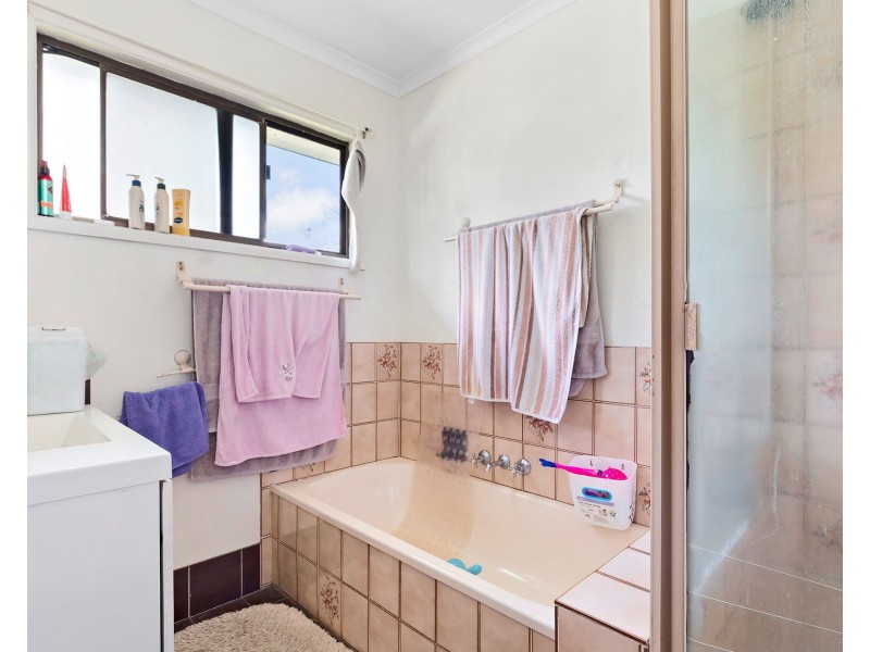 37 Pauline Street, Marsden QLD 4132