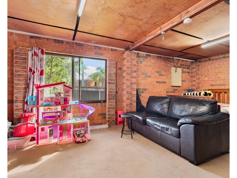 37 Pauline Street, Marsden QLD 4132