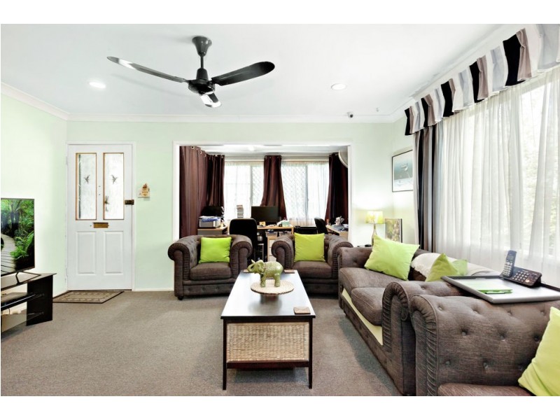 31 Devon Street, Rochedale South QLD 4123