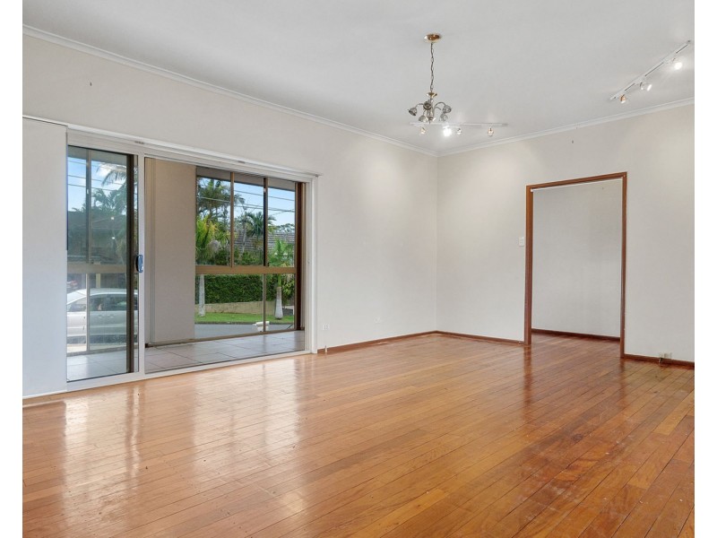 14 Lauretta Avenue, Springwood QLD 4127