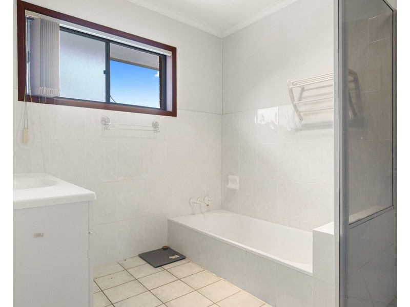 14 Lauretta Avenue, Springwood QLD 4127