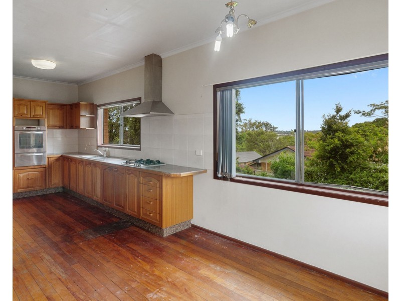 14 Lauretta Avenue, Springwood QLD 4127