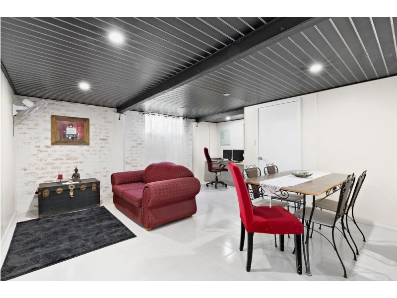 12 Stubbs Road, Woodridge QLD 4114