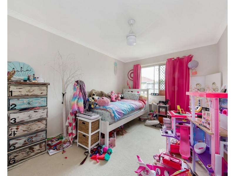 92 Golden Avenue, Calamvale QLD 4116