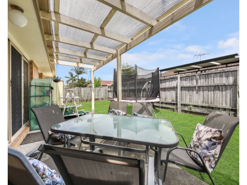 92 Golden Avenue, Calamvale QLD 4116