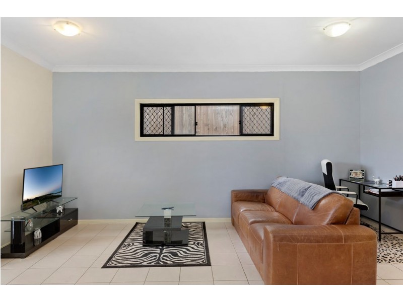 2/2 Millstream Retreat, Waterford QLD 4133