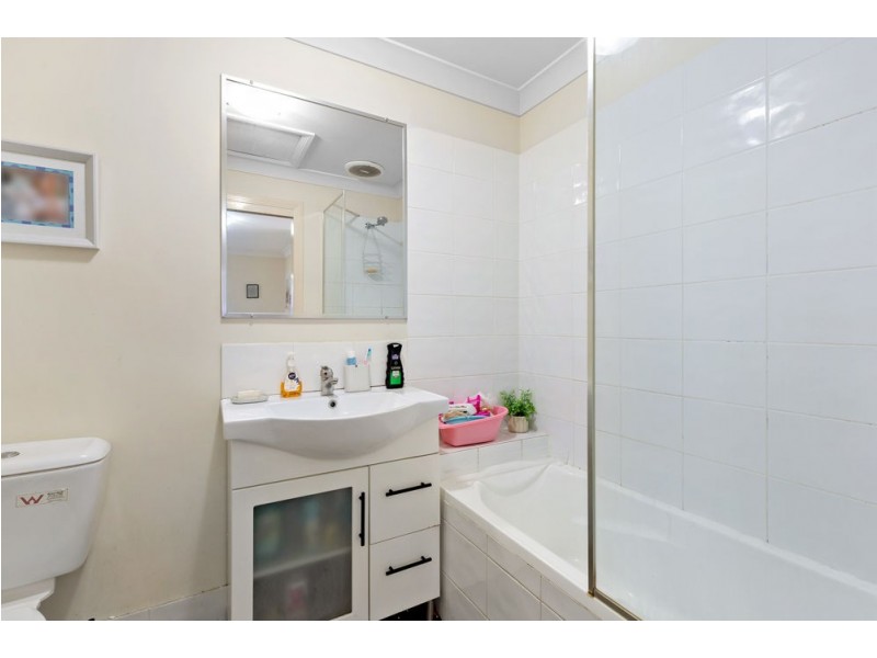 2/2 Millstream Retreat, Waterford QLD 4133