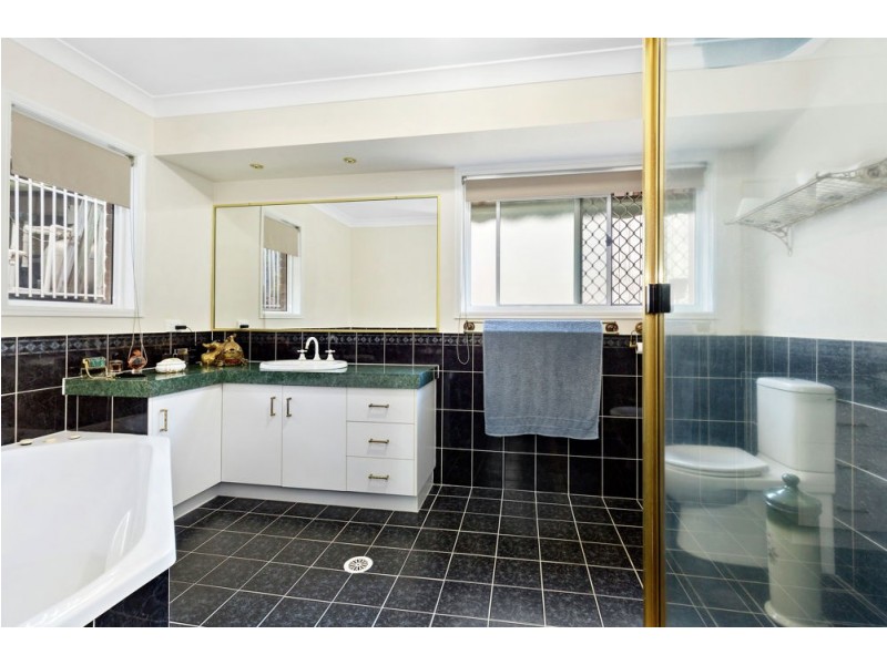 13 Goodrick Court, Mount Warren Park QLD 4207