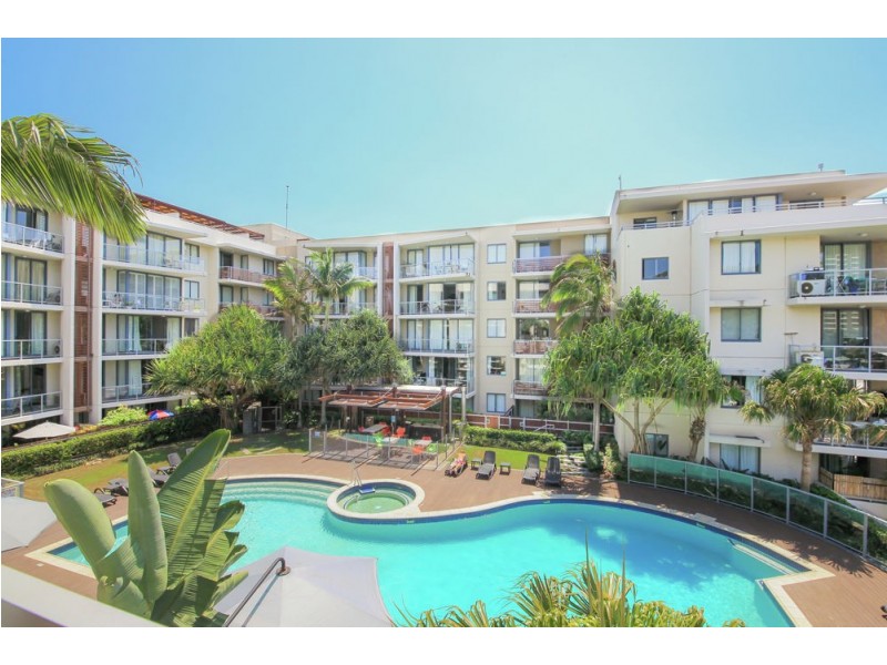 1084/1 Ocean Street, Burleigh Heads QLD 4220