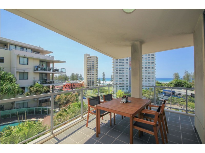 1084/1 Ocean Street, Burleigh Heads QLD 4220