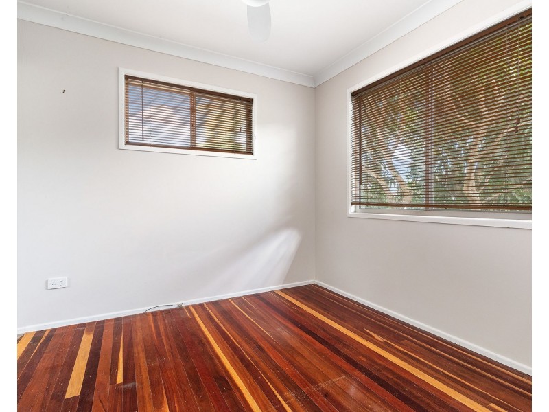 34 Ashton Street, Kingston QLD 4114