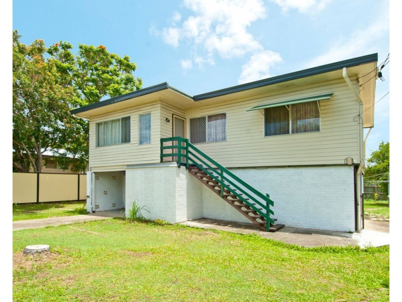 8 Poppy Street, Kingston QLD 4114