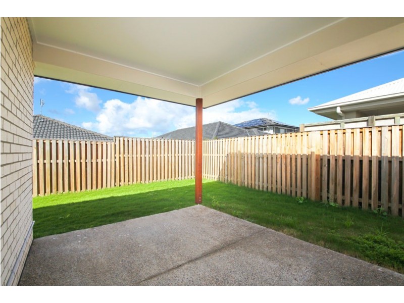 12 Lindeman Circuit, Pimpama QLD 4209
