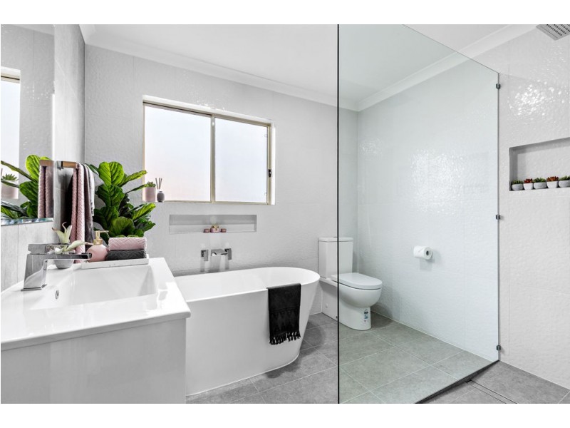 5 Stockwellia Street, Meadowbrook QLD 4131