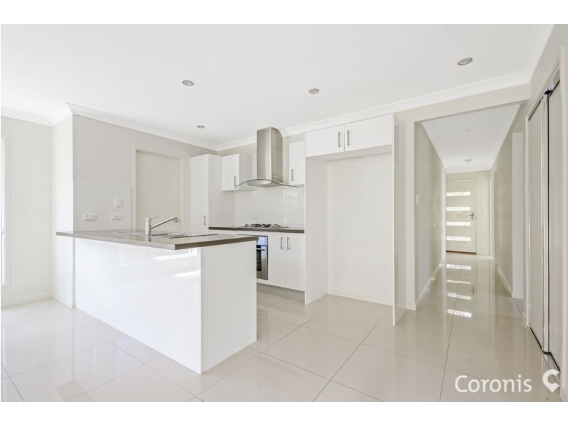 5 Frankland Avenue, Waterford QLD 4133