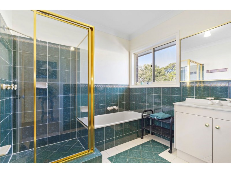 221 Springwood Road, Springwood QLD 4127