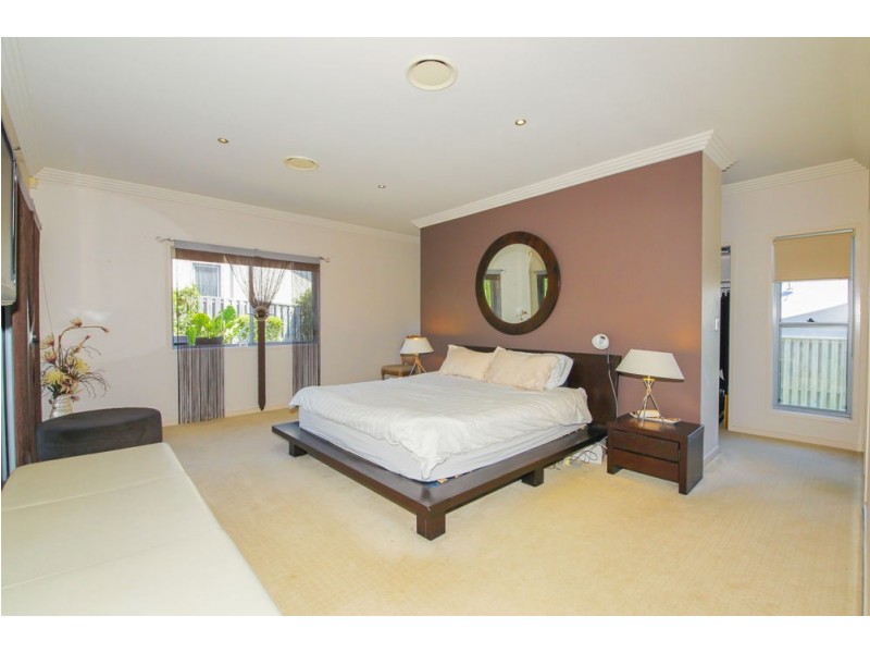20 Rainbow Circuit, Coomera Waters QLD 4209