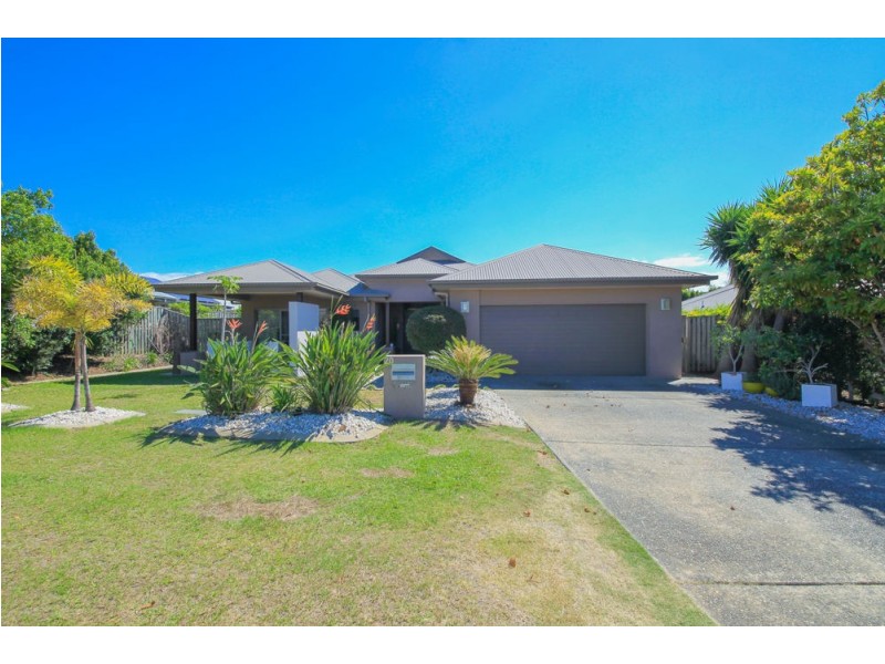 20 Rainbow Circuit, Coomera Waters QLD 4209