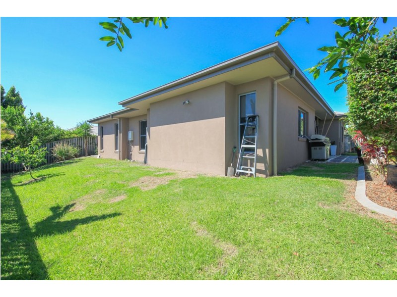 20 Rainbow Circuit, Coomera Waters QLD 4209