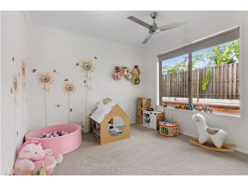 13 Greenshank Drive, Bahrs Scrub QLD 4207