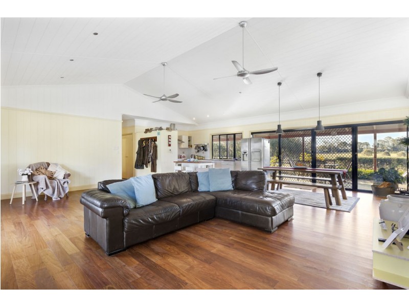 34 Burows Road, Alberton QLD 4207