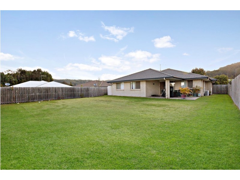 5 Sunridge Circuit, Bahrs Scrub QLD 4207