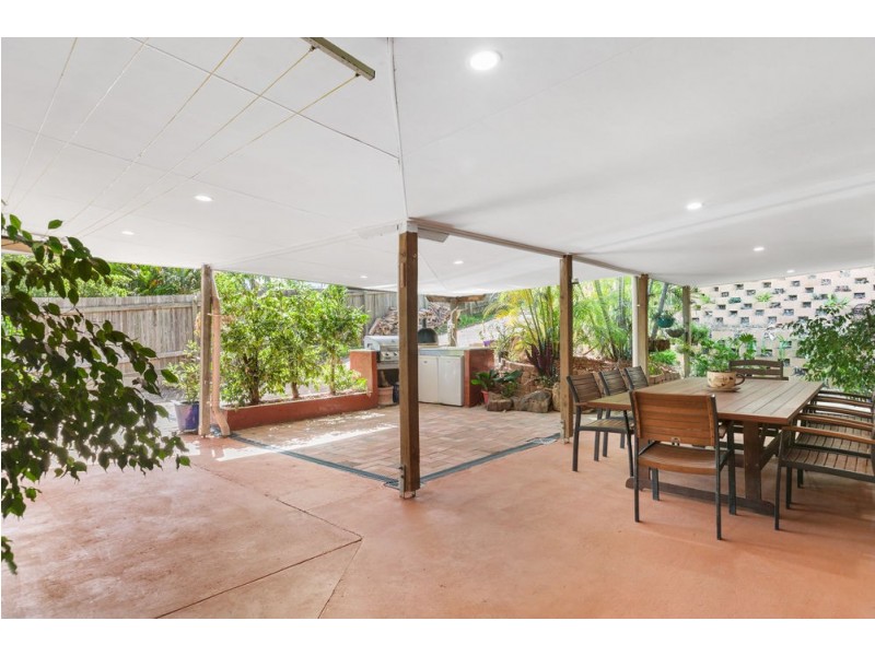 8 Jillian Court, Springwood QLD 4127
