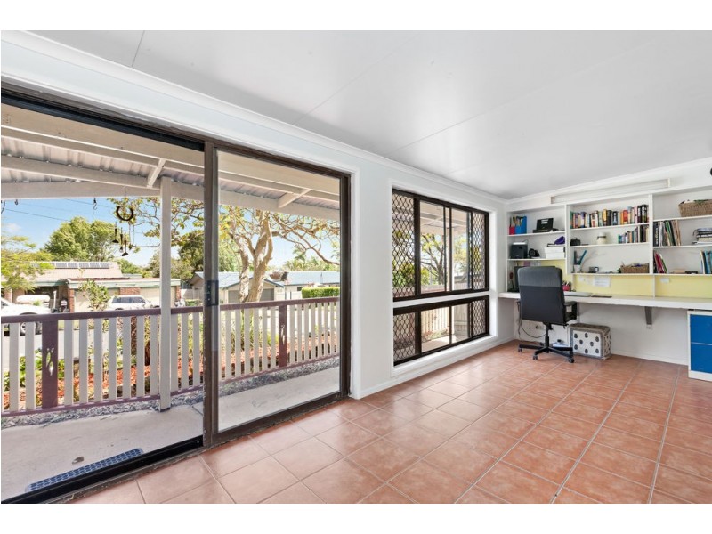 8 Jillian Court, Springwood QLD 4127