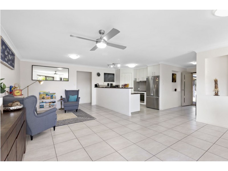132 High Road, Waterford QLD 4133