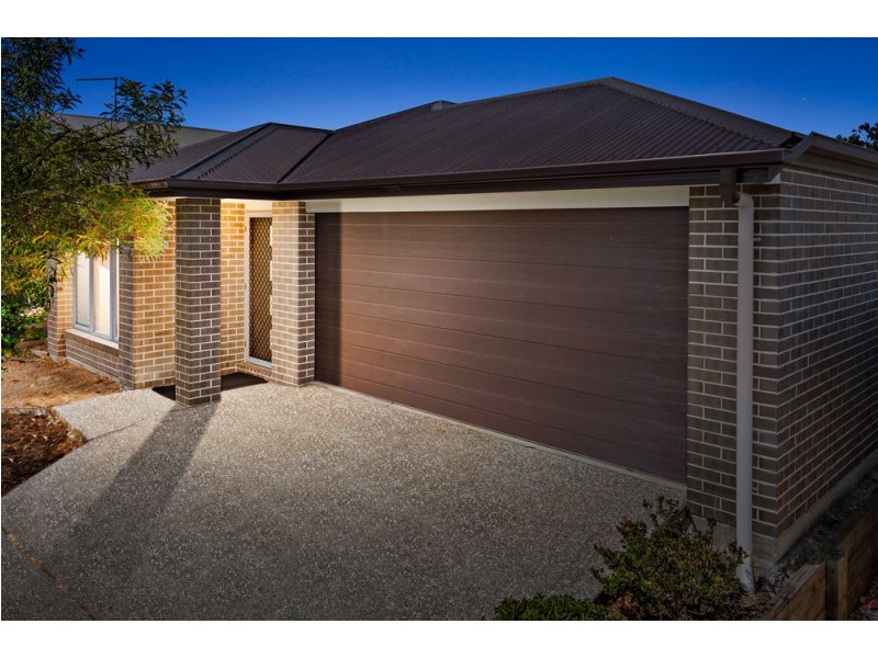 20 Ravensbourne Circuit, Waterford QLD 4133
