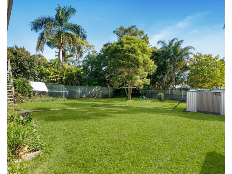 33 Bellatrix Drive, Kingston QLD 4114
