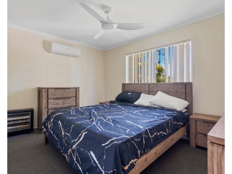 33 Bellatrix Drive, Kingston QLD 4114