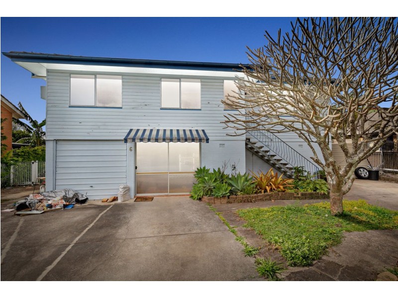 6 Redwood Street, Kingston QLD 4114