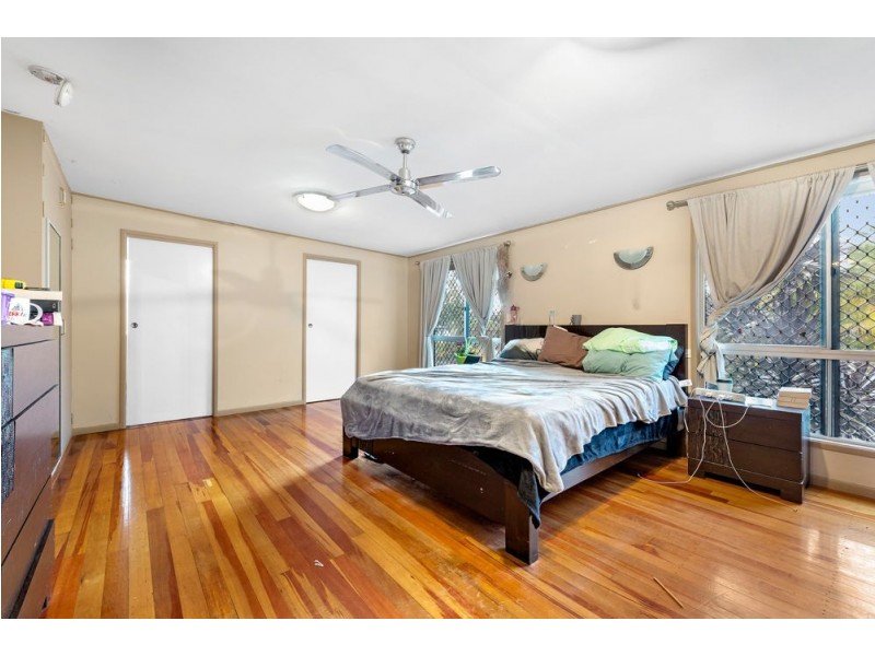 6 Redwood Street, Kingston QLD 4114