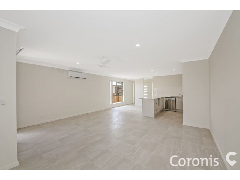 5a Molly Court, Eagleby QLD 4207