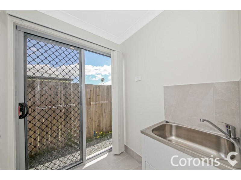 5a Molly Court, Eagleby QLD 4207