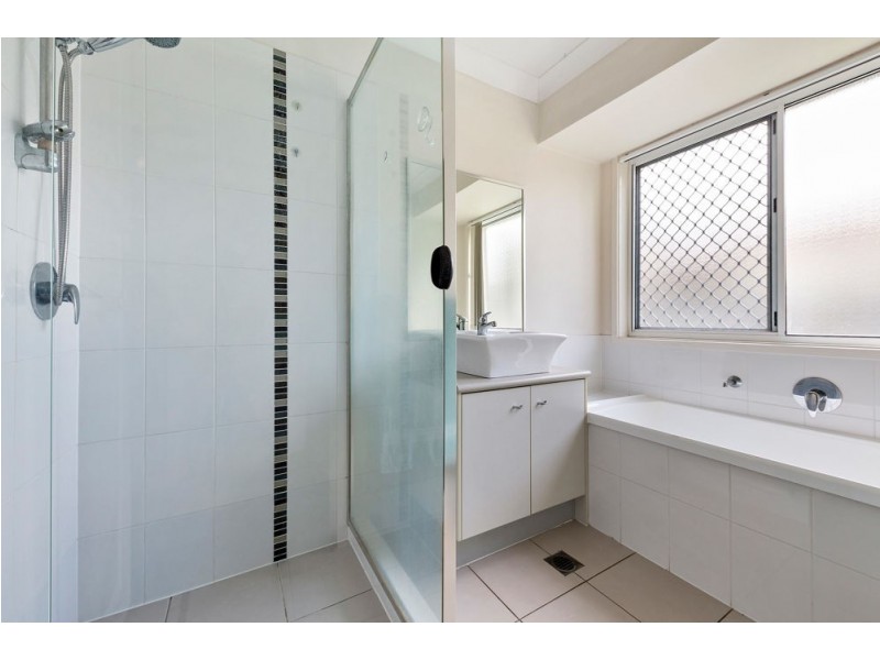 64 Gomana Street, Slacks Creek QLD 4127