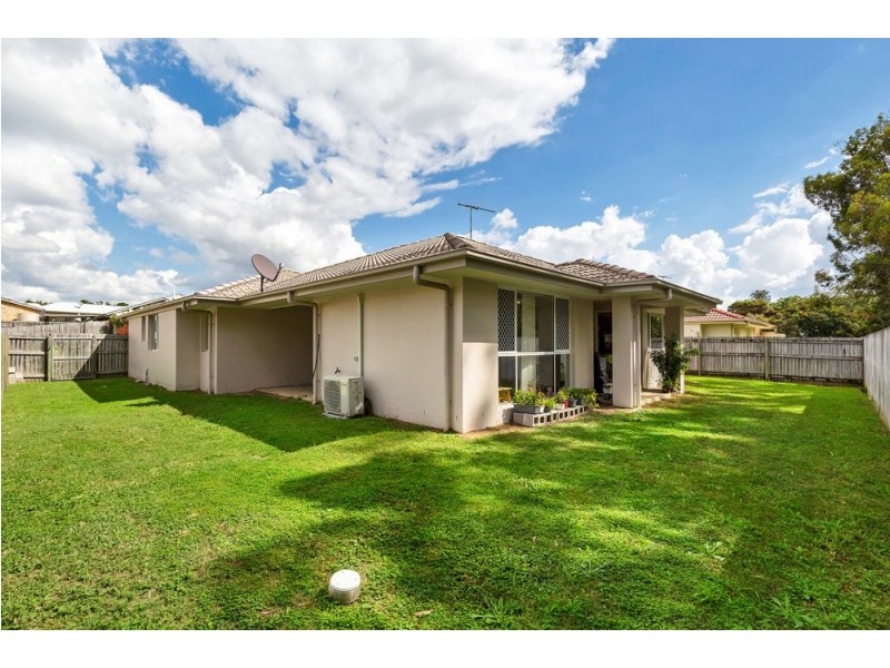 64 Gomana Street, Slacks Creek QLD 4127