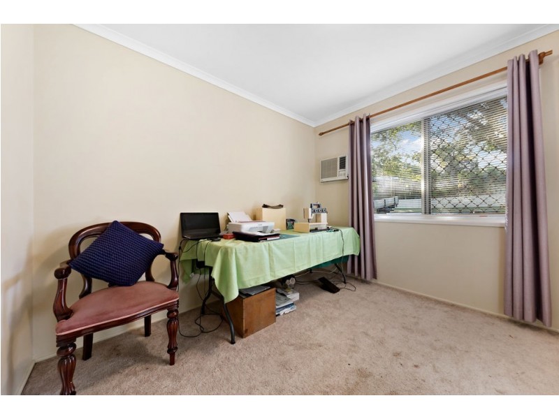 5 Barakee Street, Crestmead QLD 4132