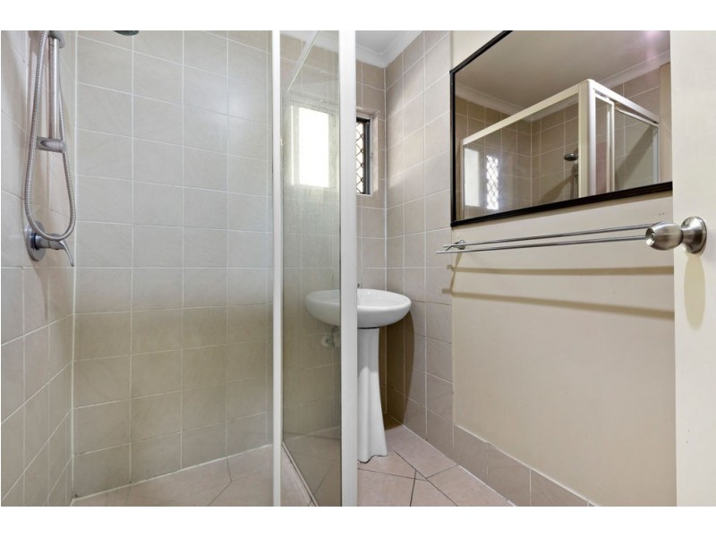 5 Barakee Street, Crestmead QLD 4132