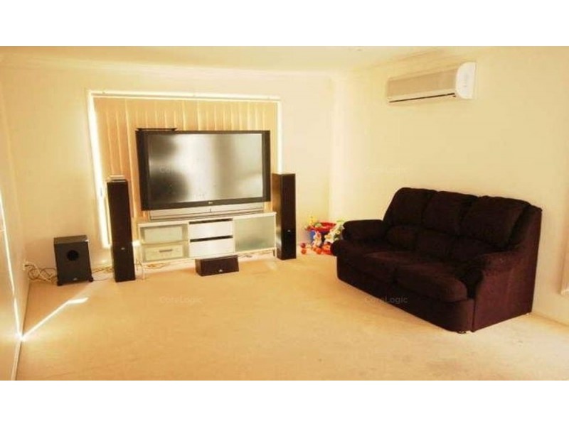 78 Lindfield St, Parkinson QLD 4115