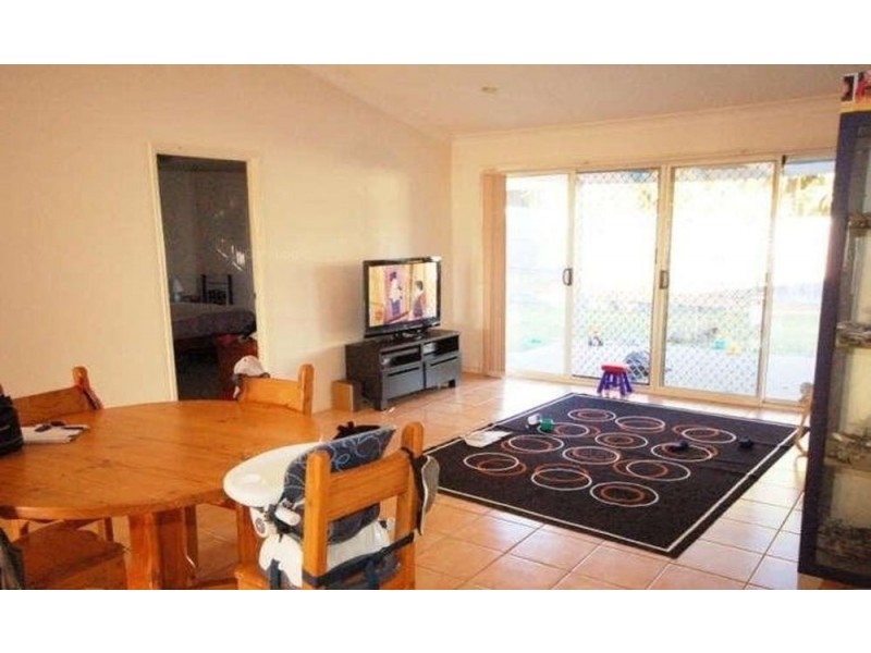 78 Lindfield St, Parkinson QLD 4115