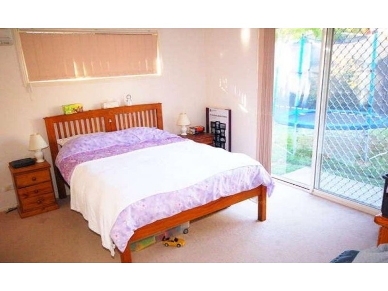 78 Lindfield St, Parkinson QLD 4115