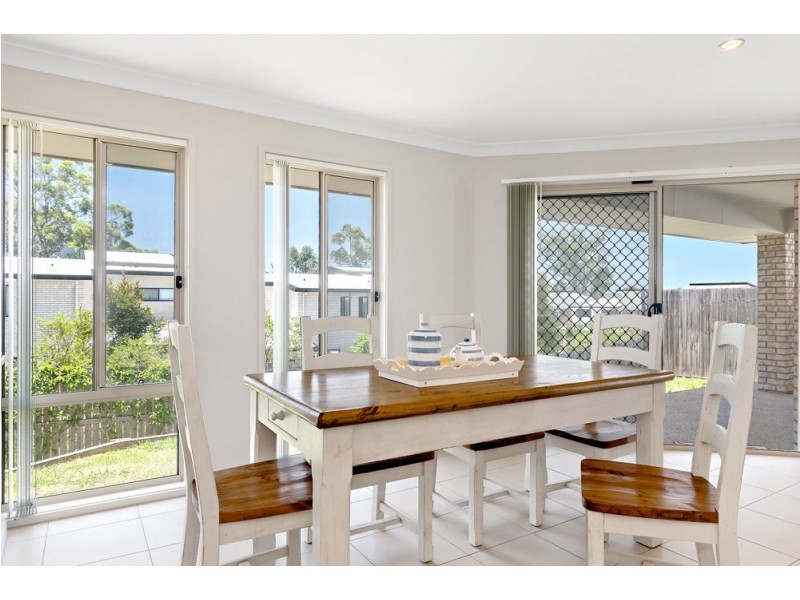 3 Oasis Court, Marsden QLD 4132
