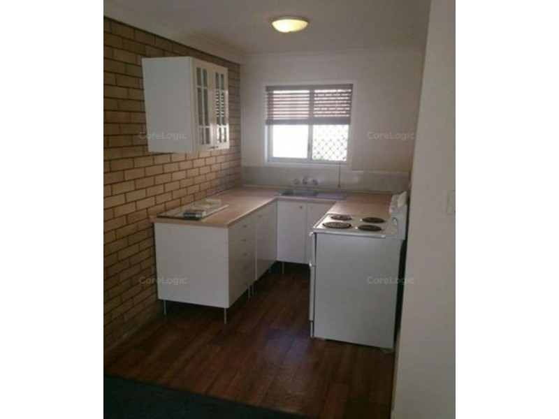 4/4 Ramu Street, Eagleby QLD 4207