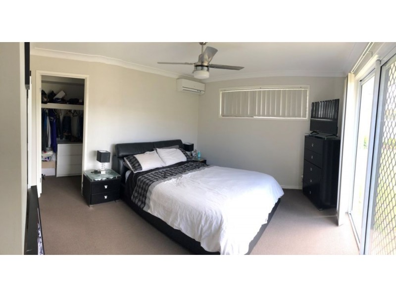 7 Flybridge Way, Hope Island QLD 4212